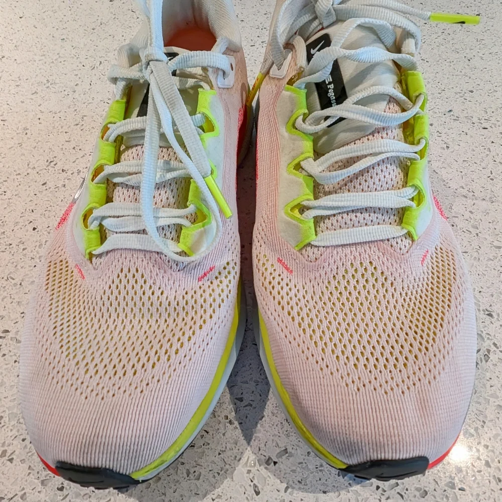 Nike Pegasus Women's Running Shoes - Picture 4 of 4